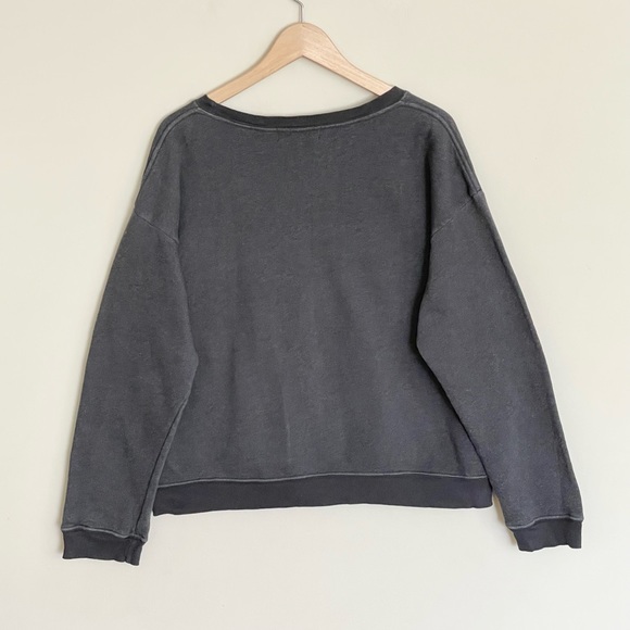 Wildfox Monte My Date Pizza Crop Raw Edge Hem Raglan Sweatshirt Women’s Medium - Picture 5 of 6